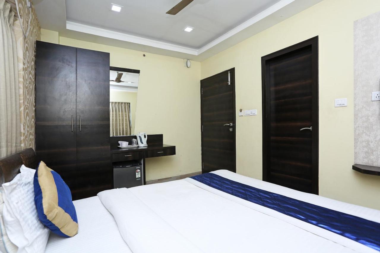 Oyo 7790 Hotel Royal Height Kalküta Dış mekan fotoğraf