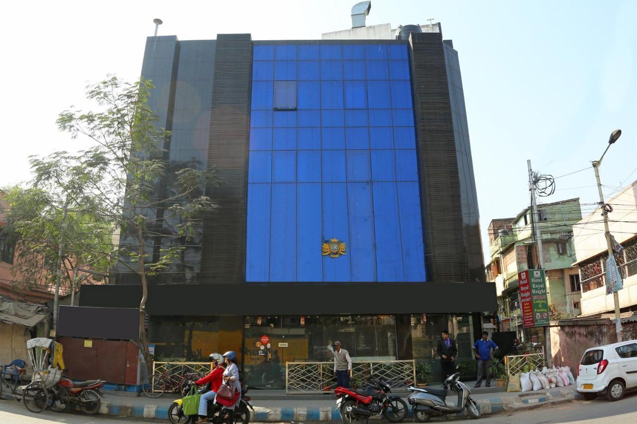 Oyo 7790 Hotel Royal Height Kalküta Dış mekan fotoğraf
