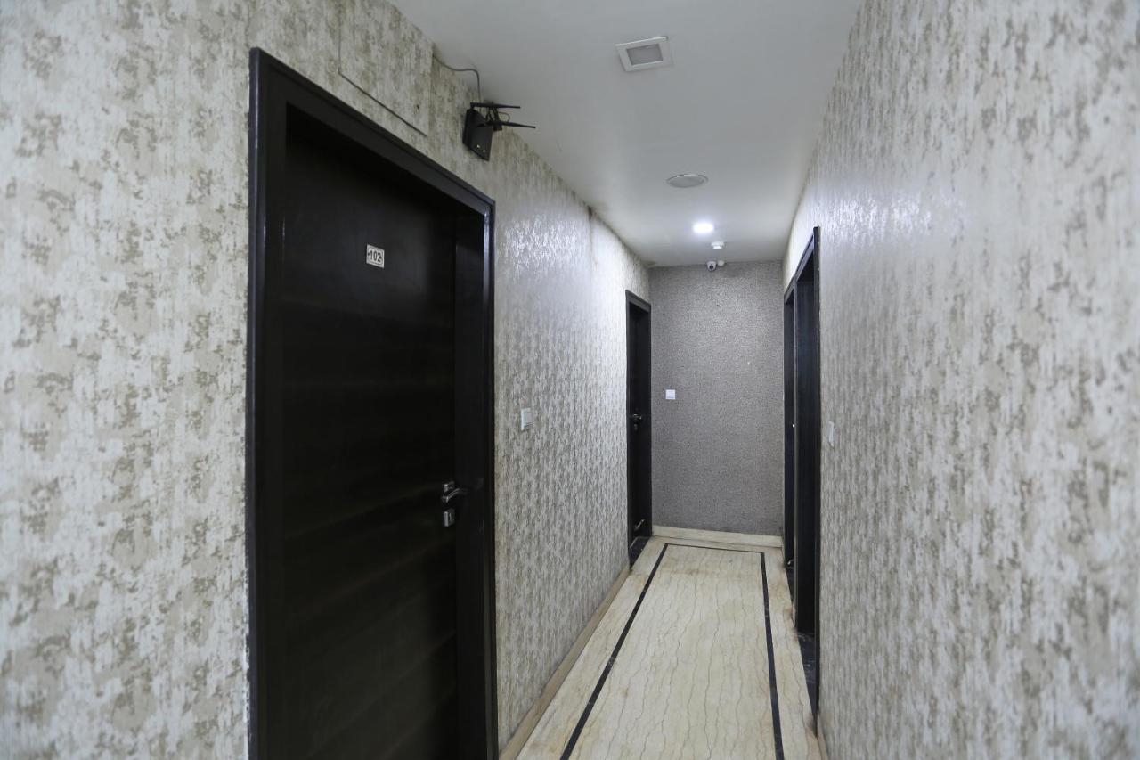 Oyo 7790 Hotel Royal Height Kalküta Dış mekan fotoğraf